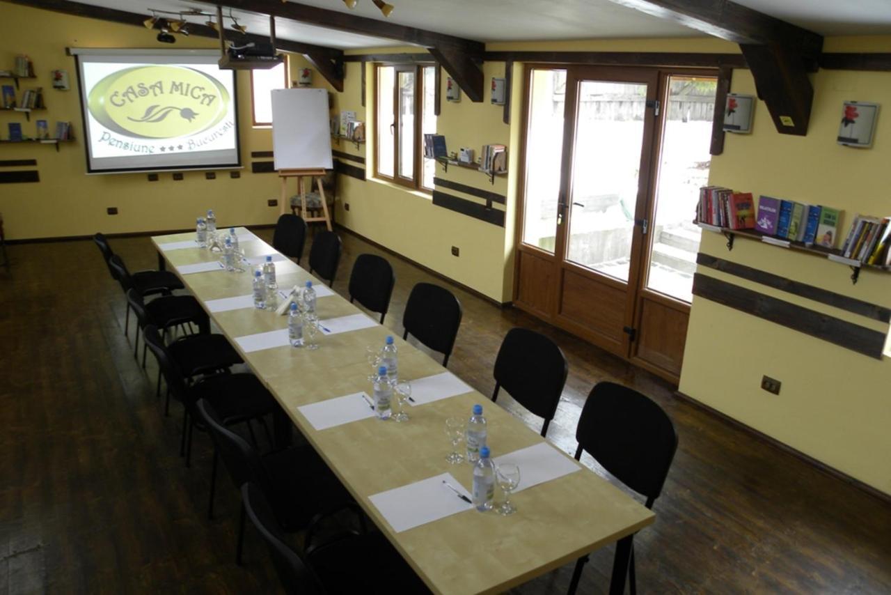 Casa Mica Guesthouse บูคาเรสต์ ภายนอก รูปภาพ