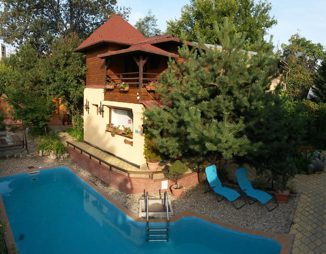 Casa Mica Guesthouse บูคาเรสต์ ภายนอก รูปภาพ