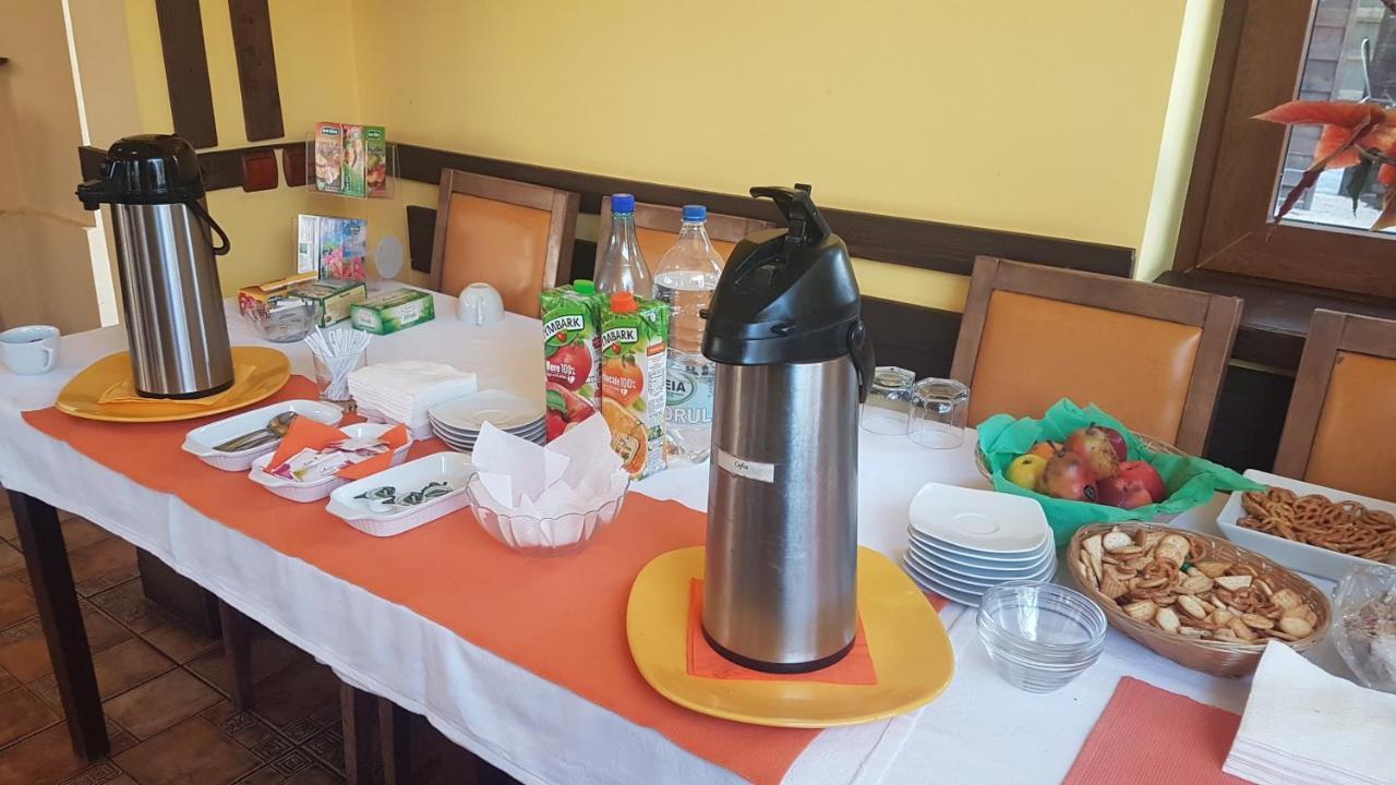 Casa Mica Guesthouse บูคาเรสต์ ภายนอก รูปภาพ
